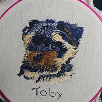 Mi proyecto del curso: Needle painting para principiantes. Embroider, Naturalistic Illustration, and Textile Design project by Ivette C Valdivia Gomez - 05.24.2022