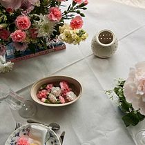 My project for course: Floral Arrangement Design with Seasonal Blooms. Decoração de interiores, DIY, Design floral e vegetal, Design de interiores, e Paisagismo projeto de Hortenzia Pusok-Jozsa - 29.05.2022