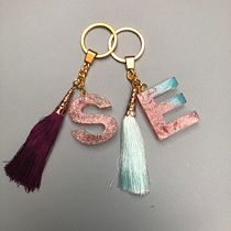 Mi proyecto del curso: Diseño de joyería en resina. Design de acessórios, Artesanato, Design de joias, e DIY projeto de virgiandinoq - 30.05.2022