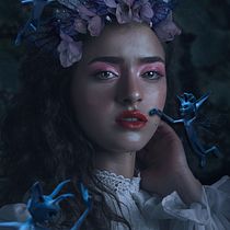 Mi proyecto del curso: Autorretrato fotográfico conceptual. Photograph, Post-production, Photo Retouching, Portrait Photograph, Studio Photograph, Fine-Art Photograph, Photomontage, and Self-Portrait Photograph project by I. Naomi Briones Gonzalez - 05.28.2022
