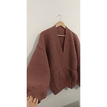Mi proyecto del curso: Crochet: diseña y teje prendas de estilo romántico. Design de moda, Tecido, DIY, Crochê, e Design têxtil projeto de Viviana Sagaría - 05.06.2022