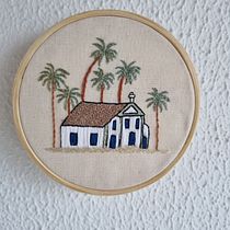 Meu projeto do curso: Upcycling com bordado. Fashion Design, Embroider, Sewing, DIY, Upc, cling, and Textile Design project by ruth_cecilia - 06.06.2022