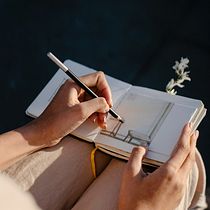 Mon projet du cours : Écriture créative pour les débutants : donnez vie à votre histoire. Writing, Creativit, Stor, telling, Narrative, and Creative Writing project by Eugenie Lobe - 06.10.2022