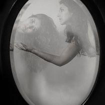 Mi proyecto del curso: El arte del autorretrato: exprésate a través de la fotografía. Un projet de Photographie, Photographie de portrait, Photographie de studio , et Autoportrait photographique de Gabriela Krinner - 06.06.2022