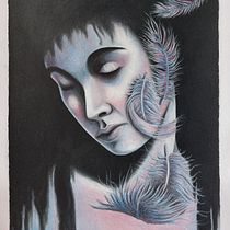 Il mio progetto del corso: Ritratto creativo in chiaroscuro con matita. Un projet de Illustration traditionnelle, Dessin au cra, on, Dessin de portrait, Dessin artistique, Dessin aux cra , et ons de couleur de lucillarasetta - 09.06.2022