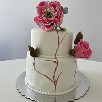 Mi proyecto del curso: Flores de azúcar para cake design. Un progetto di Design e DIY di nataliasiddons - 10.06.2022