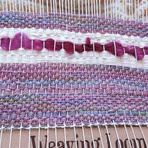 My project for course: Handweaving Techniques for Contemporary Rug Design Ein Projekt aus dem Bereich Erweiterungsentwicklung, H, werk, Dekoration von Innenräumen, Weben, Weben und Textildesign von Ava Vee - 13.06.2022
