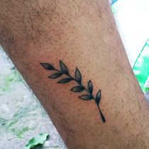 Mi proyecto del curso: Tatuaje botánico con puntillismo. Ilustração tradicional, Desenho de tatuagens e Ilustração botânica projeto de Julian Diaz - 16.06.2022