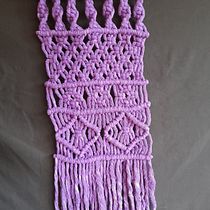 Mi proyecto del curso: Macramé: nudos básicos y complejos. Een project van Ontwerp van accessoires, Interieurontwerp,  Interieurdecoratie, Textiel, Macramé y Textielontwerp van barbara.a.aceituno - 16.06.2022