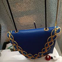 Mon projet du cours : Confection de sacs en cuir professionnels. Projekt z dziedziny Design, Projektowanie dodatków, Craft, Projektowanie mod,  Sz i cie użytkownika NIZA RODIER - 04.06.2022