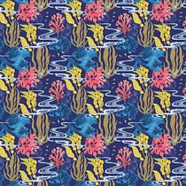 My project for course: Digital Pattern Illustration Inspired by Flora and Fauna. Un progetto di Illustrazione tradizionale, Pattern design, Disegno, Illustrazione digitale e Illustrazione botanica di tsunwei.lily.hsu - 18.06.2022