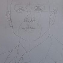 Meu projeto do curso: Retrato realista com lápis grafite - Daniel Craig (007). Traditional illustration, Fine Arts, Sketching, Pencil Drawing, Drawing, Portrait Drawing, Realistic Drawing, Artistic Drawing, and Figure Drawing project by Rafaela Vara - 06.18.2022