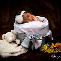 Mi proyecto del curso: Introducción a la fotografía newborn. Un projet de Photographie, Photographie de portrait, Photographie de studio, Photographie lifest , et le de George Gonzalez - 18.06.2022