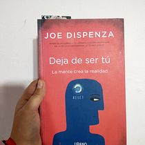 Mi proyecto del curso: Diseño gráfico para principiantes. Un progetto di Design, Br, ing, Br, identit, Graphic design, Tipografia, Design di loghi e Design tipografico di Macarena escalante - 21.06.2022