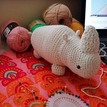 Mi proyecto del curso: Diseño y creación de amigurumis. Arts, Crafts, To, Design, Fiber Arts, DIY, Crochet, Amigurumi, and Textile Design project by Camila Pezoa Fuentes - 06.21.2022