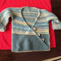 Mi proyecto del curso: Tejido de punto para prendas infantiles. Projekt z dziedziny Projektowanie mod,  Tkactwo, DIY, Dziewiarstwo Ręczne, Wzornictwo tekst i liów użytkownika Ma Eugenia Chaoul - 24.06.2022
