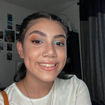 Mi proyecto del curso: Introducción a las técnicas profesionales de maquillaje. Projekt z dziedziny Kino, film i telewizja,  Manager art, st, czn, Projektowanie mod i  Fotografia mod użytkownika Arleanys Rivera - 24.06.2022