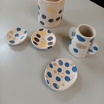 My project for course: Dyed Ceramics: Coloring Ceramic Paste Ein Projekt aus dem Bereich Erweiterungsentwicklung, H, werk, Bildende Künste, Dekoration von Innenräumen, Keramik und DIY von ainoo - 26.06.2022