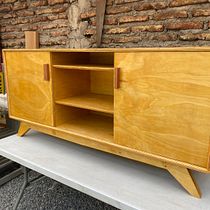 Mi proyecto del curso: Diseño y construcción de muebles para principiantes. Artesanato, Design e fabricação de móveis, Design de interiores, DIY, e Marcenaria projeto de Gonzalo Oner - 29.06.2022
