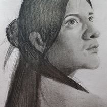 Mi proyecto del curso: Retrato realista con lápiz de grafito. Traditional illustration, Fine Arts, Sketching, Pencil Drawing, Drawing, Portrait Drawing, Realistic Drawing, Artistic Drawing, and Figure Drawing project by Mónica Alejandra Ramírez Artunduaga - 06.30.2022