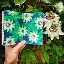 My project for course: Botanical Patterns in a Sketchbook: Conquer the Blank Page. Un proyecto de Ilustración tradicional, Pattern Design, Ilustración botánica y Sketchbook de Quiel Beekman - 01.07.2022