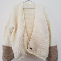 Mi proyecto del curso: Crochet: diseña y teje prendas de estilo romántico. Design de moda, Tecido, DIY, Crochê, e Design têxtil projeto de Valeria Mardones - 03.07.2022