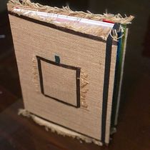 Mi proyecto del curso: Creación de libros pop-up. Projekt z dziedziny Craft, Grafika ed, torska, Papercraft,  Introligatorstwo, Kreat, wne zabaw i z dziećmi użytkownika Nigeria Dls Meran - 14.07.2021