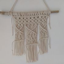 Il mio progetto del corso: Macramè: nodi semplici e complessi. Accessor, Design, Interior Design, Decoration, Fiber Arts, Macramé, and Textile Design project by Gaia De Giuli - 07.03.2022