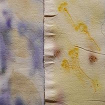 My project for course: Botanical Printing on Fabric and Paper. Arts, Crafts, Fashion Design, DIY, Textile D, eing, Textile Printing, and Textile Design project by barakso.alexandra - 07.06.2022