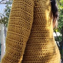 Mi proyecto del curso:  Top-down: prendas a crochet de una sola pieza. Fashion Design, Fiber Arts, DIY, Crochet, and Textile Design project by Barbara Rios Kramm - 07.08.2022