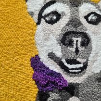 Punch needle Cheetos. Un progetto di Ricamo, Punch needle e Textile Design di Érica Morais Lages - 12.07.2022