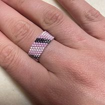 Mein Kursprojekt: Perlenschmuckdesign: Webe elegante Muster. Accessor, Design, Arts, Crafts, Jewelr, Design, and Fiber Arts project by mari3l3 - 07.16.2022