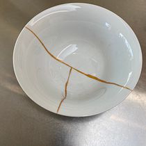 Mijn project van de cursus: Inleiding tot Kintsugi: herstel je keramiek met goud. Arts, Crafts, Fine Arts, Ceramics, and DIY project by by_corinne - 10.09.2022