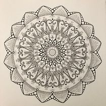 My project for course: The Art of Mandala Drawing: Create Geometric Patterns. Drawing & Ink Illustration project by Karen West - 07.22.2022