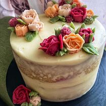 My project for course: Decorative Buttercream Flowers for Cake Design. Design, and DIY project by islahruslan244 - 07.23.2022