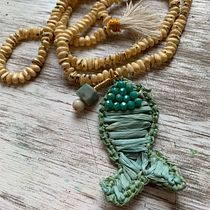 Mi proyecto del curso: Joyería tejida con fibras naturales. Design de acessórios, Artesanato, Design de joias, Design de moda, e Design têxtil projeto de Martha Castro - 23.07.2022