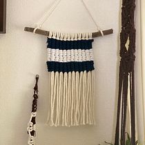 Meu projeto do curso: Macramê para iniciantes: explore a arte dos nós. Accessor, Design, Arts, Crafts, Interior Design, Decoration, Fiber Arts, and Macramé project by Daniela Camargo - 07.22.2022