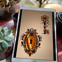 Mon projet du cours : Conception de tatouage aux effets dorés sur Procreate . Ilustração tradicional, Ilustração digital, e Desenho de tatuagens projeto de Johanne Weilbrenner - 25.07.2022