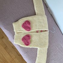 Mi proyecto del curso: Crochet: crea prendas con una sola aguja. Fashion Design, Fiber Arts, DIY, Crochet, and Textile Design project by Alis Nm - 07.25.2022