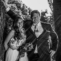 Mi proyecto del curso: Fotografía de boda: sesión de pareja. Fotografia, Fotografia de retrato, Fotografia documental, e Composição fotográfica projeto de Luis Molina Vera - 02.08.2022