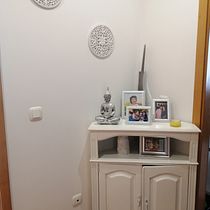 Meu projeto do curso: Restauração e estofamento de cadeiras. Arts, Crafts, Furniture Design, Making, Interior Design, DIY, Woodworking, Upc, and cling project by Margarete Ferreira - 08.02.2022