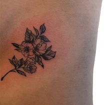 Mi proyecto del curso: Tatuaje botánico con puntillismo. Ilustração tradicional, Desenho de tatuagens e Ilustração botânica projeto de Rafael Gutierrez - 03.08.2022