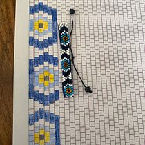Mein Kursprojekt: Perlenschmuckdesign: Webe elegante Muster. Accessor, Design, Arts, Crafts, Jewelr, Design, and Fiber Arts project by D Schultz - 08.05.2022