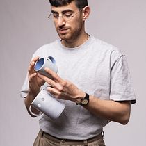 My project for course: Designing a Ceramic Collection: The Slip Casting Technique. Un projet de Design , Artisanat, Beaux Arts, Décoration, Céramique, Décoration d'intérieur , et DIY de Avi Ben Shoshan - 09.08.2022