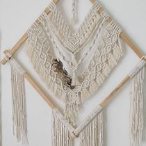 Mi proyecto del curso: Introducción al tapiz de macramé. Un progetto di Design di accessori, Artigianato, Fiber Art e Macramè di degliserom - 09.08.2022