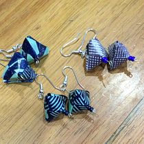 My project for course: Paper Jewelry-Making with Origami Techniques. Accessor, Design, Jewelr, Design, Paper Craft, Fashion Design, and DIY project by Tina Moore - 08.06.2022