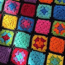Mein Kursprojekt: Granny-Squares: Häkle deinen Pullover. Fashion Design, Fiber Arts, DIY, Crochet, and Textile Design project by desdrum@gmx.de Himmel-Loges - 08.11.2022