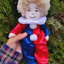 My project for course: Textile Toys: Design and Creation of Fabric Characters. Character Design, To, Design, Sewing, and Textile Design project by Valeria Feliciano - 08.12.2022