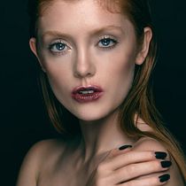 Il mio progetto del corso: Ritocco fotografico di moda e bellezza con Photoshop. Photograph, Photo Retouching, Fashion Photograph, Portrait Photograph, and Digital Photograph project by daniele_princi - 08.13.2022