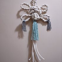 Mi proyecto del curso: Muestrario de nudos de macramé. Un progetto di Design di accessori, Artigianato, Fiber Art, Macramè e Textile Design di d_ebbieg - 15.08.2022